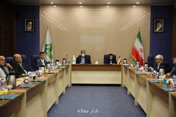 ضرورت تقویت بنیان های فناورانه و توسعه دانشگاه ها