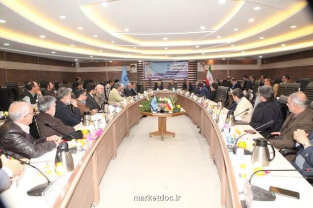 پیگیر ساماندهی مراکز و پژوهشکده های کشاورزی در سازمان ها و ادارات دولتی هستیم