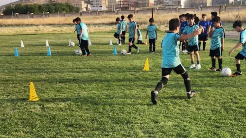 ظرفیتهای آموزش وپرورش پشتوانه توسعه فوتبال و فوتسال کشور می شود