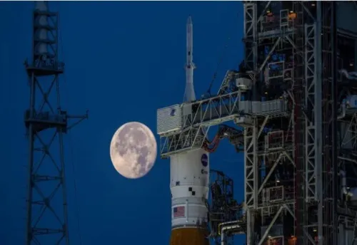 پروژه به ماه رفتن آمریکایی ها باردیگر به تعویق افتاد